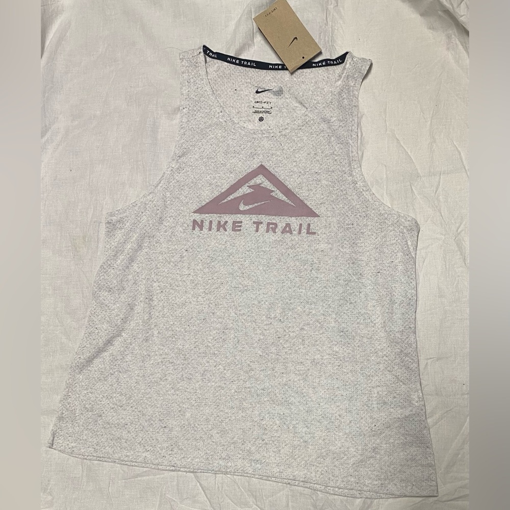 NEW Nike Trail Dri-FIT Slim-fit Sport Luxe Tank
